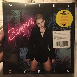Miley Cyrus - Bangerz 10th Anniversary Edition Limited 2XLP - Sea Glass Color - Picture 1 of 2