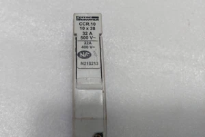Portafusibles Compacto Ferraz Shawmut CCR.10 10X38 32A 500V - Picture 1 of 9
