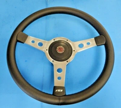 New 15" Vinyl Steering Wheel & Adaptor MG Midget 1970-1977 & MGB 1970-1976 - Image 1 of 3