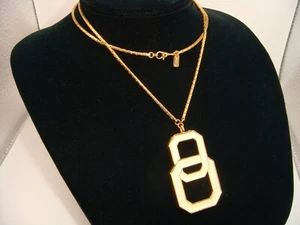 VINTAGE SIGNED MONET CREAM COLOR ENAMEL GEOMETRIC PENDANT GOLD TONE CHAIN ESTATE - Picture 1 of 17