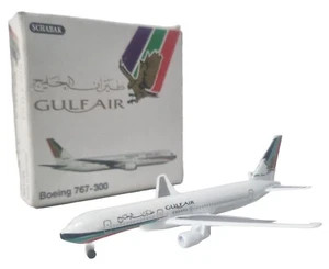 Schabak 1:600 Avion Airlines Gulf Air Boeing 767-300 927/32 Diecast Model Plane - Picture 1 of 4