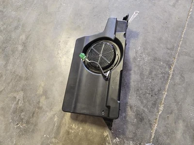 2016-2018 Ford F350 Super Duty A/V Equipment Amp/Sub Combo, DC3T-19A067-AB - Image 1 of 4