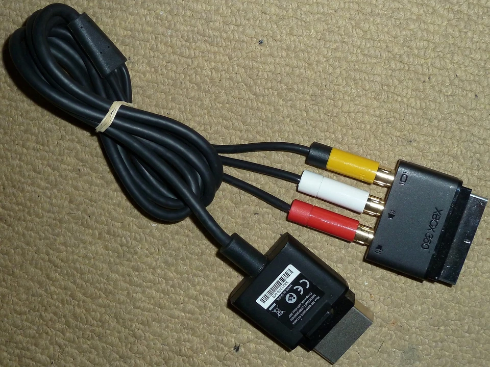 MICROSOFT XBOX 360 SLIM OFFICIAL COMPOSITE SCART AV CABLE TV LEAD ADAPTER 821376 - Image 1 of 1
