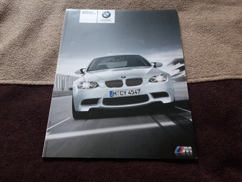 BMW M3 2009 folleto folleto catálogo catálogo inglés Australia 82 + 4 páginas Foto 1 de 1