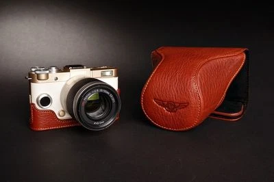Genuine real Leather Full Camera Case bag for Pentax QS1 8.5 5-15 15-45mm Lens - Image 1 of 4