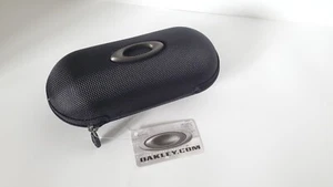 NEW 100% AUTHENTIC OAKLEY LARGE SOFT VAULT Black Hardshell  Sunglasses Case - Picture 1 of 6