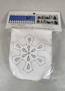 The Picket Fence Wood Topper For Calendar Quilts - Snowflake - Picture 1 of 3