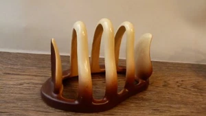 Carlton Ware Kangaroo Ear Australian Design Toast Rack brown & Cream, free del - Picture 1 of 6