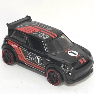 Hot Wheels Mini Cooper S Challenge 2021 S1 Mystery Models #1 Diecast Car Loose - Picture 1 of 14