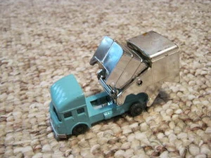 Vintage Toy Car -Metal & Plastic- Husky -Made in Great Britain- S & D Refuse Van - Picture 1 of 2