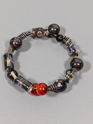 Pulsera envolvente de cuentas de cerámica de vidrio rojo negro estrella luna 7 pulgadas Foto 1 de 4