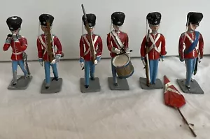 6 Vtg Denmark Danish Lead Toy Soldiers Livgarde Marching band Royal Flag Guards - Picture 1 of 21