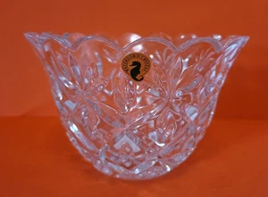 Waterford Crystal Green Hills Bowl Scalloped Edge 4.5 x 7" - Picture 1 of 4