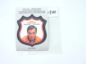 VINTAGE HOCKEY CARD OPC 1972 PLAYER CREST INSERT LOS ANGELES GARY EDWARDS NOL300 - Imagen 1 de 2