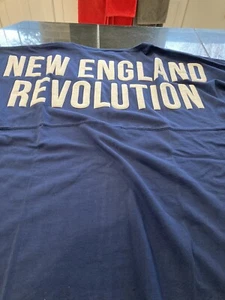 Women's Fanatics New England Revolution Short Sleeve Spirit Shirt M Medium NWT - Picture 1 of 6