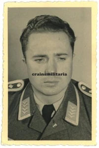 Orig. Foto Portrait Nachtjagd Pilot NJG1 mit Miniatur Geschwader Orden - Bild 1 von 1