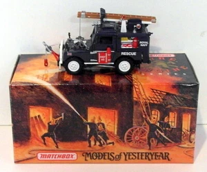 Matchbox 1/43 Scale Diecast YYM35188 - 1952 Land Rover Royal Navy Rescue Truck - Picture 1 of 2