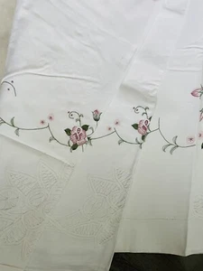 White & Pink Double cotton duvet cover embroidered flowers /filigree lace - Picture 1 of 12