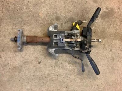 1999-2004 Jeep Grand Cherokee WJ Tilt Steering Column with key P/N 55115970AE - Image 1 of 4