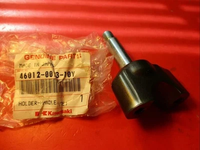 Abrazadera de soporte de manillar OEM 46012-0013-10Y Kawasaki KX250F KX450F 2006-2008 Foto 1 de 4