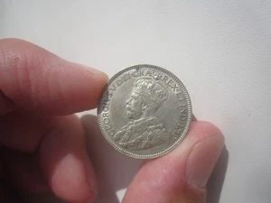 BONITO GRADO 1930 CANADÁ 25 CENTAVOS - Imagen 1 de 2