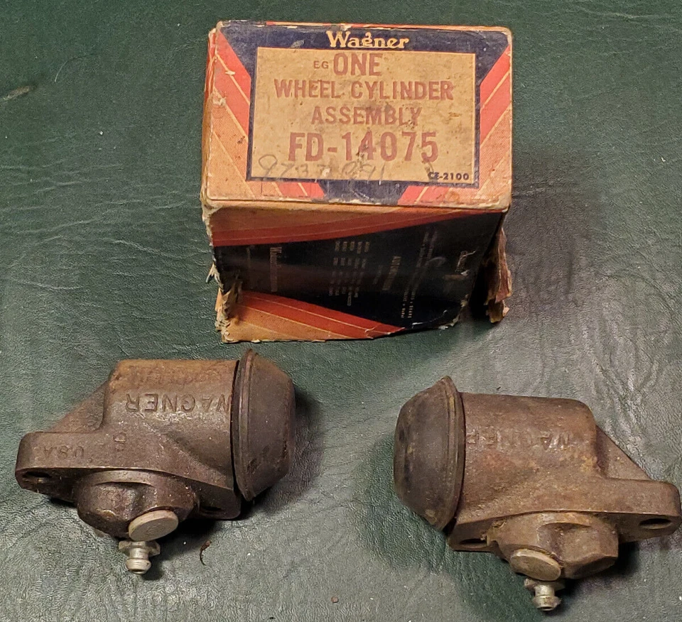 Juego de cilindros de rueda de un eje para camioneta Dodge D100 D200 D300 International Foto 1 de 1