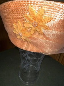 Vintage Breton Style Peach Hat Mesh & Flower Accents Upturned Brim Ribbon - Picture 1 of 8