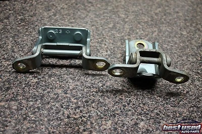 Nissan Máxima 2002 pasajero trasero derecho superior puerta inferior bisagra soporte automático 02 Foto 1 de 4