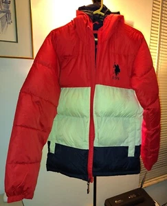 NWT, US POLO ASSN PUFFER JACKET W/ HOOD, RETAIL $100, SIZE SMALL, INCL. GIFT BAG - Picture 1 of 9