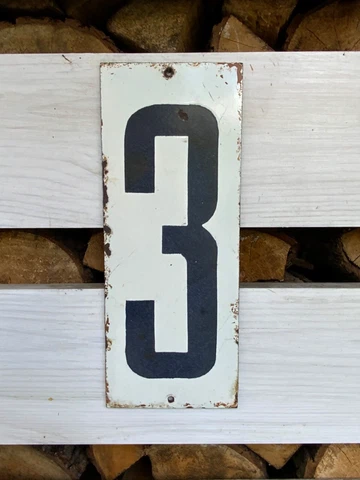 BIG VINTAGE METAL ENAMEL HOUSE SIGN PLATE NUMBER “3” Cover
