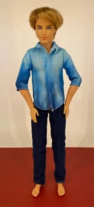 Mattel 2012 ☆ Barbie ☆ Fashionistas : Ken Doll with Articulated Arms - X7874 HTF - Picture 1 of 5
