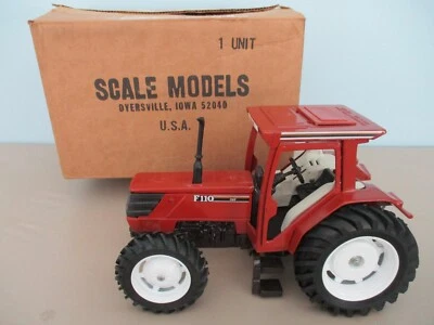 Modelos a escala Joe Ertl 1/16 Fiat F110 Tractor '93 Granja Show Modelo SOLO 2.000 HECHOS Foto 1 de 4