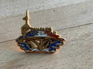 PINS PIN ARMEE PORTE AVION CCHARLES DE GAULLE  VERSION ARTHUS BERTRAND DORE - Picture 1 of 1