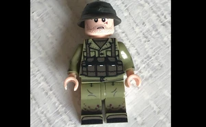 Vietnam War toy soldier - Brickmania hat + NVA soldier compatible - Imagen 1 de 6