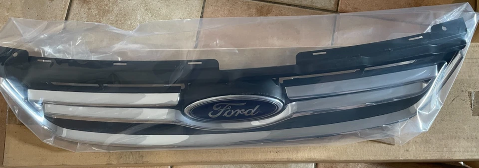 Ford FG2 Falcon G6 Radiator Grille BR2Z8200DA Genuine NOS - image 1 of 1