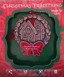 Gloria Duchin "Primo Natale nella nostra nuova casa" ornamento non datato buono qualsiasi anno - Foto 1 di 1
