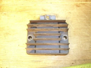  RECTIFICADOR REGULADOR John Deere 325 - Imagen 1 de 4