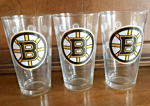 Boston Bruins Hockey NHL 3 Pint Drinking Glasses Libbey Cover