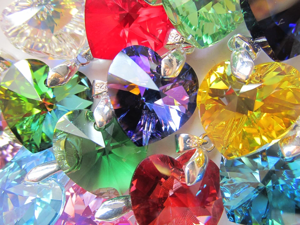 Swarovski Xilion Heart Crystal Birthstone Necklace Sterling Silver Snake Chain - Image 1 of 1