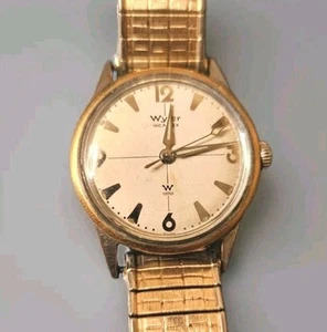 Vintage Wyler Incaflex 17 Jewel Watch Cross Hair Dial Two Tone Case MUSTC - Picture 1 of 7