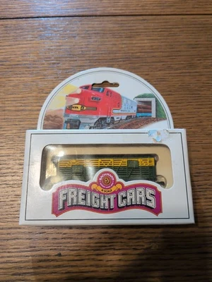 Bachmann N Scale 14311 Chicago & Northwestern 41' Wood Stock Car #53-1015-31 - Image 1 of 3