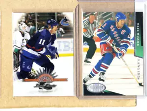 Mark Messier-2 Card Lot-1997-98 Leaf+1993 Parkhurst-Canucks-Rangers-NMMT+ - Picture 1 of 1