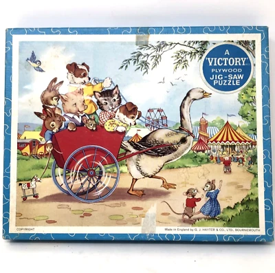 Victory Plywood Jig-Saw Puzzle Vintage 30 Piece Complete Animal Friends at Fair - Image 1 of 4