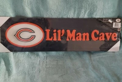 "Letrero de madera de la cueva de Lil' Man de los Chicago Bears NFL marco de placa 23""x 7""" Foto 1 de 3