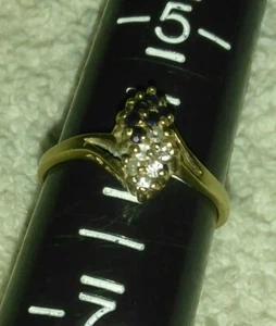 10k Yellow Gold Sapphire and Diamonds Stone Ring women's size 6 - Picture 1 of 2