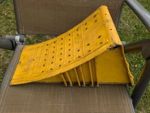 LKW Hemmschuh Unterlegkeil Unterstellkeil Kunststoff /gelb: sofort EINSATZBEREIT - Bild 1 von 2
