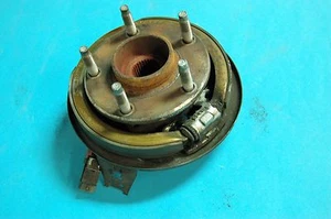 2005-13 c6 corvette rear wheel bearing and e-brake assy - Picture 1 of 1