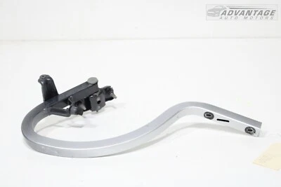 Cadillac CT6 2016-2018 trasero izquierdo lado del conductor maletero tapa bisagra soporte OEM Foto 1 de 4