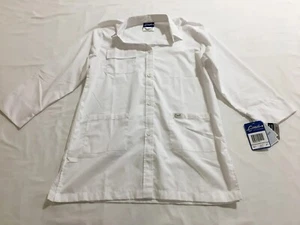 NEW Crest Scrub Coat White Medium Easy Care Fabric Long Sleeve Collar Pockets NW - Picture 1 of 9