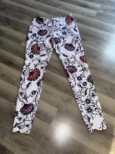 Medias de entrenamiento Nike Power Legend estampadas florales talla mediana  - Imagen 1 de 4